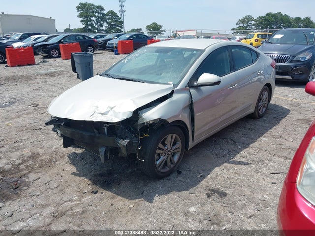 Hyundai ELANTRA SE 2017 5NPD84LF1HH047439 Image 2