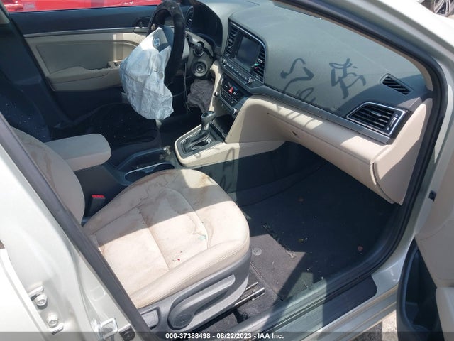 Hyundai ELANTRA SE 2017 5NPD84LF1HH047439 Image 5
