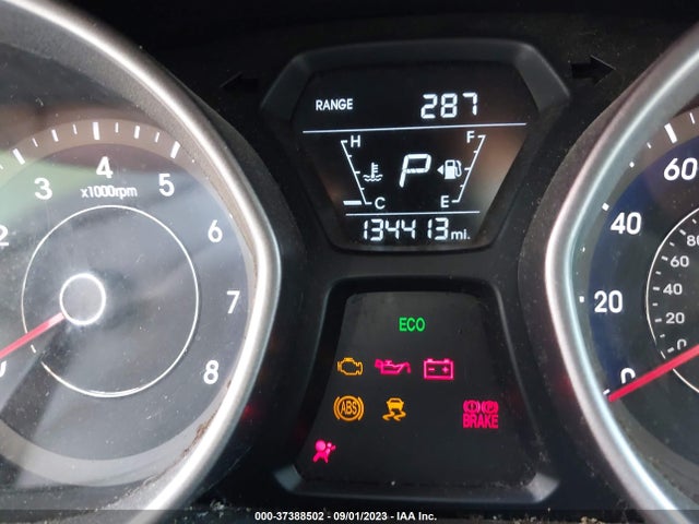 2014 HYUNDAI ELANTRA SE VIN: 5NPDH4AE3EH496336