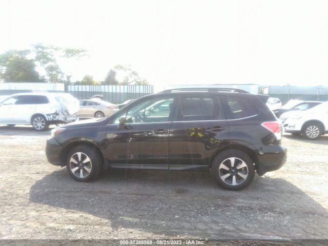 JF2SJAJCXHH408217 Subaru Forester Limited
