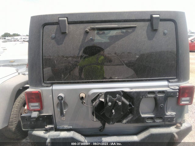 1C4BJWDGXHL593070 Jeep Wrangler Unlimited Sport