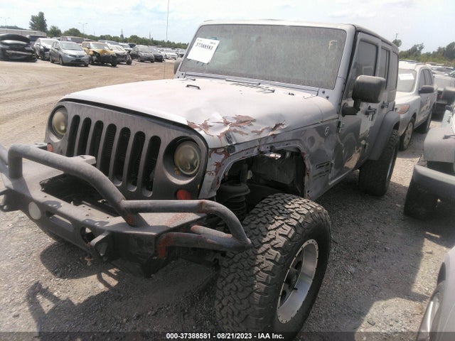 1C4BJWDGXHL593070 Jeep Wrangler Unlimited Sport