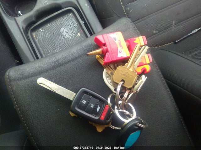 Honda CR-V LX 2019 5J6RW6H37KL001312 Image 3