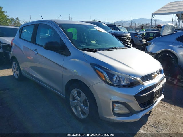 Chevrolet SPARK LS 2019 KL8CB6SA3KC718975 Image 1