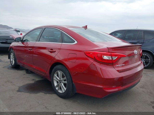 2015 HYUNDAI SONATA 2.4L SE VIN: 5NPE24AF3FH108361
