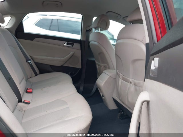 2015 HYUNDAI SONATA 2.4L SE VIN: 5NPE24AF3FH108361