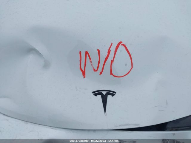 7SAYGDEE9NF322027 Tesla Model Y Long Range