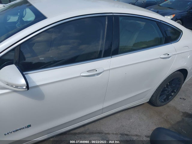 2014 FORD FUSION SE HYBRID VIN: 3FA6P0LU9ER255361