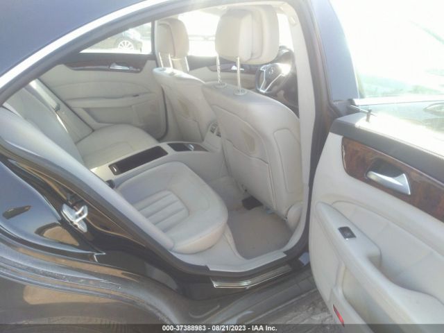 WDDLJ7DB8EA120084 Mercedes-Benz Cls-class Cls 550