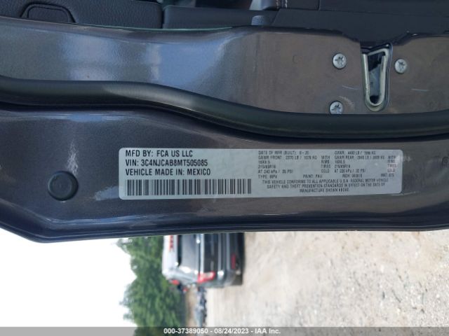 3C4NJCAB8MT505085 Jeep Compass Sport