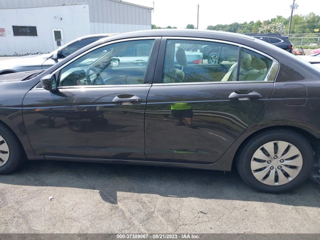 2011 HONDA ACCORD SDN LX VIN: 1HGCP2F30BA093607