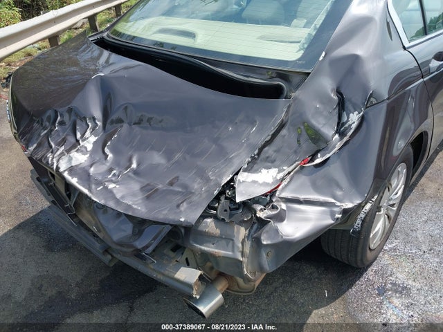 2011 HONDA ACCORD SDN LX VIN: 1HGCP2F30BA093607