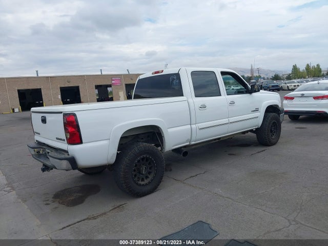 2005 CHEVROLET SILVERADO 2500HD LS VIN: 1GCHC23275F806604