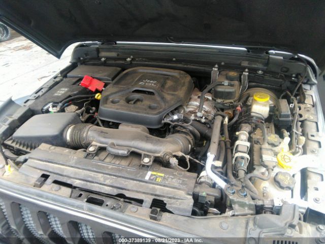1C4HJXDN1JW225086 Jeep Wrangler Unlimited Sport S