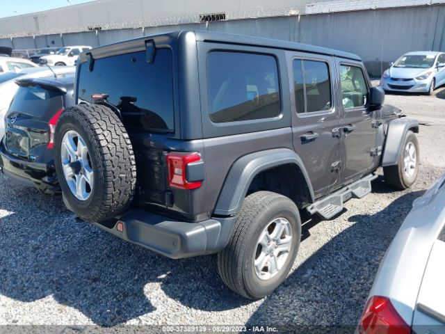 1C4HJXDN1JW225086 Jeep Wrangler Unlimited Sport S