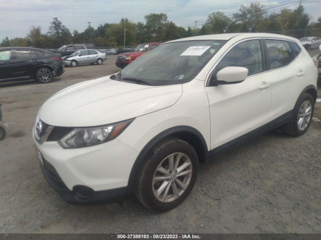 2017 NISSAN ROGUE SPORT JN1BJ1CR4HW123074 Photo 1