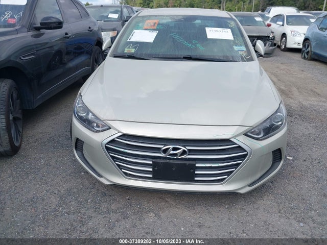 2018 HYUNDAI ELANTRA SEL VIN: 5NPD84LF7JH341336