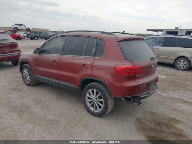 WVGAV7AX5FW101790 Volkswagen TIGUAN SE