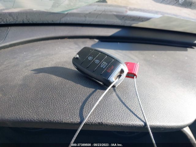 5XXGT4L37KG335681 KIA Optima Lx