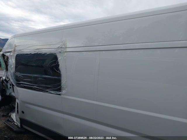3C6TRVDG9JE158618 RAM Promaster Cargo Van