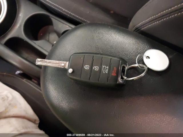 KNDJN2A20F7767848 KIA Soul Base