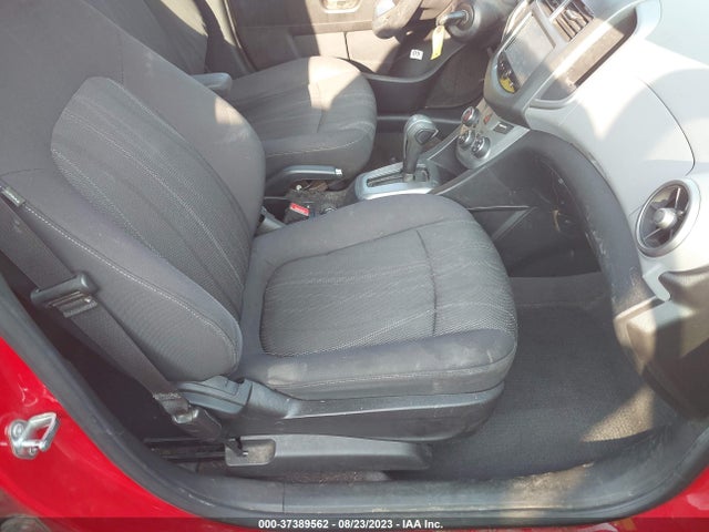 Chevrolet Sonic Lt Auto 2015 1G1JC5SH4F4159626 Image 5