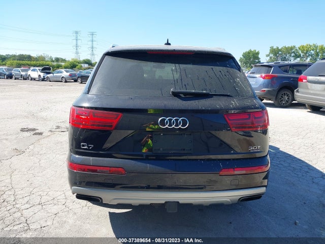 WA1VAAF73JD027310 Audi Q7 Prestige