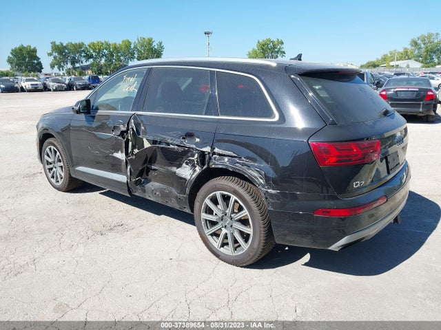 WA1VAAF73JD027310 Audi Q7 Prestige