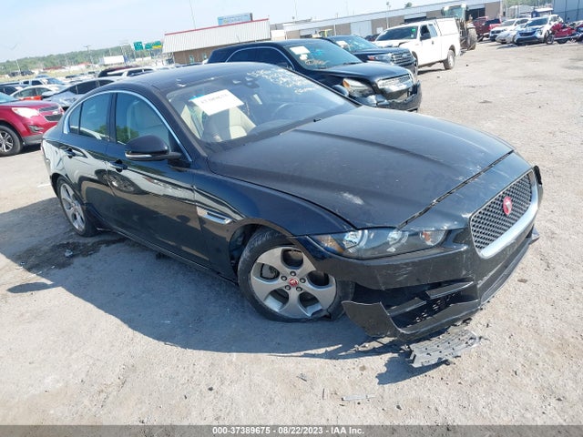 2017 JAGUAR XE SAJAR4BG4HA964698 Photo 0