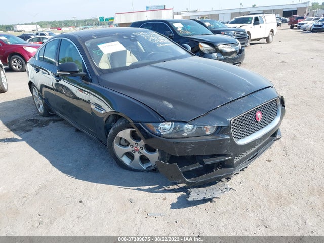 2017 JAGUAR XE SAJAR4BG4HA964698 Photo 5