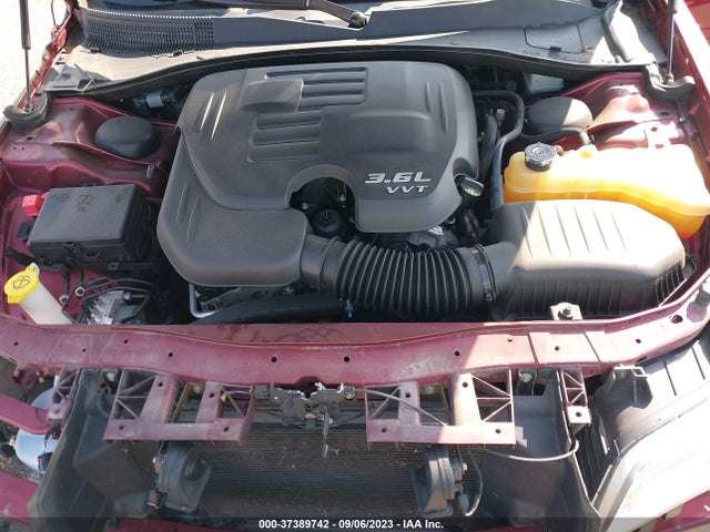 2C3CCAKG8KH578127 Chrysler 300 Limited Awd