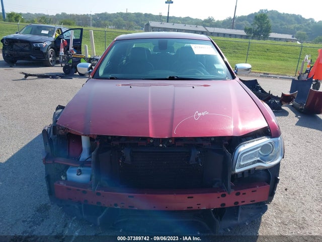 2C3CCAKG8KH578127 Chrysler 300 Limited Awd