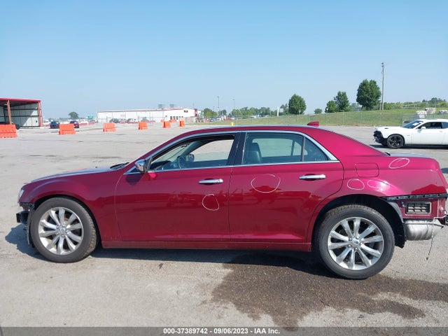 2C3CCAKG8KH578127 Chrysler 300 Limited Awd