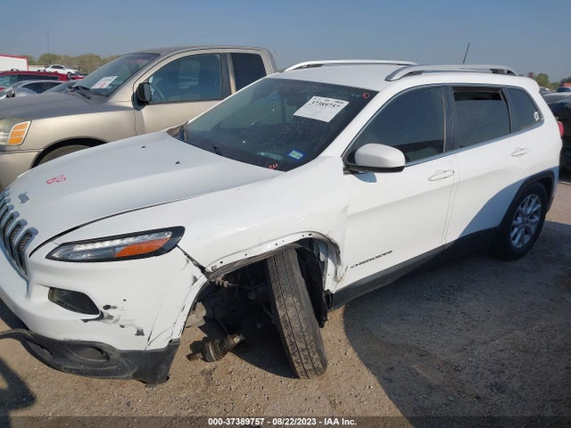 2018 JEEP CHEROKEE LATITUDE 4X4 VIN: 1C4PJMCB4JD558007