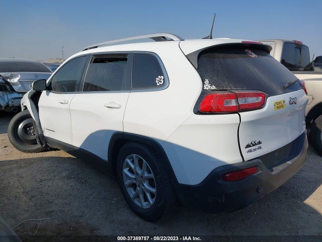 2018 JEEP CHEROKEE LATITUDE 4X4 VIN: 1C4PJMCB4JD558007