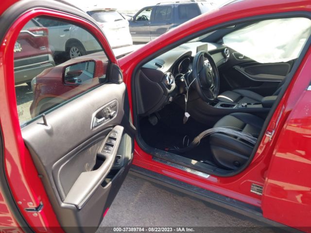 W1NTG4EB1LU031130 Mercedes-Benz Gla Gla 250