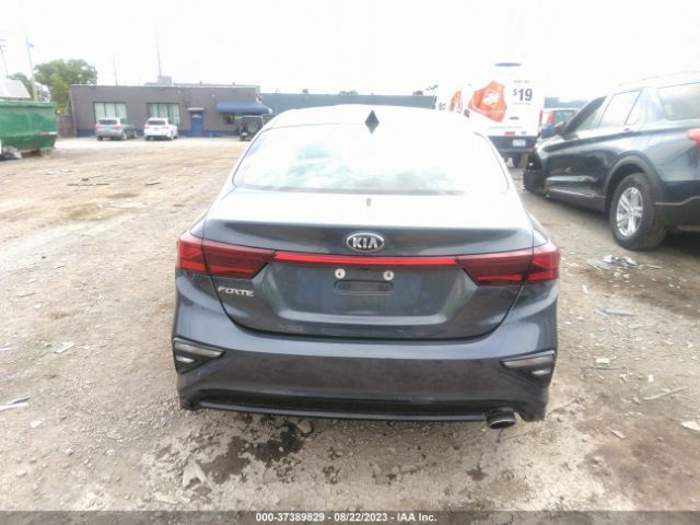 3KPF24AD6KE093646 KIA Forte Lxs