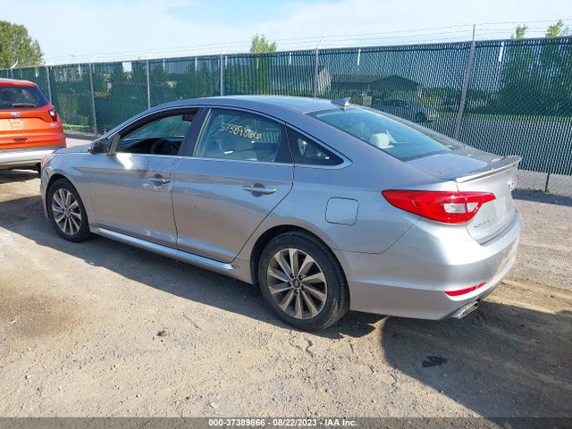2016 HYUNDAI SONATA 5NPE34AF3GH271803 Photo 2