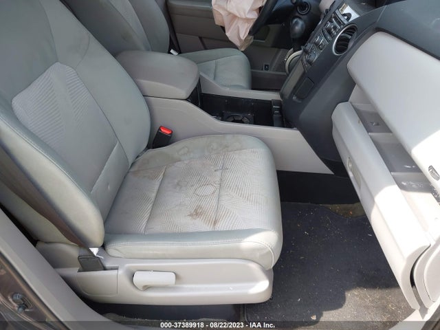 Honda PILOT LX 2015 5FNYF4H29FB025620 Image 5