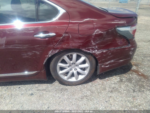 2007 LEXUS LS 460 VIN: JTHBL46F875011570