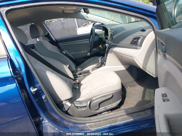 2018 HYUNDAI ELANTRA SE VIN: 5NPD74LF1JH295750