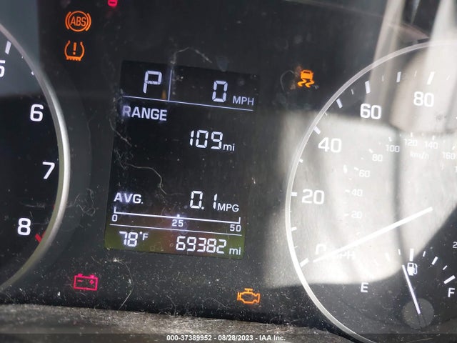 2018 HYUNDAI ELANTRA SE VIN: 5NPD74LF1JH295750