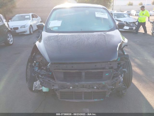 1FMCU0GD2KUA27539 Ford ESCAPE SE