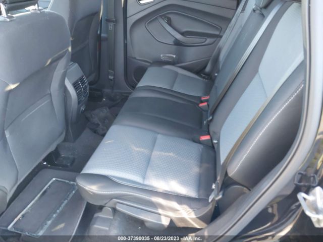 1FMCU0GD2KUA27539 Ford ESCAPE SE