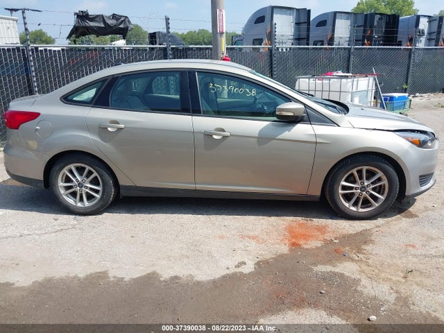 2015 FORD FOCUS SE VIN: 1FADP3F22FL295526