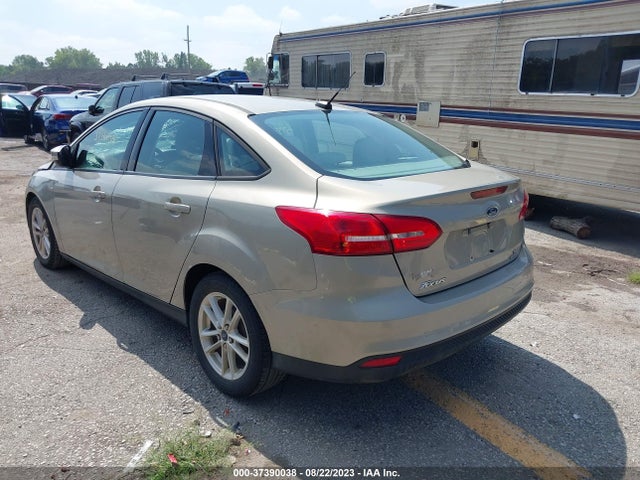 2015 FORD FOCUS SE VIN: 1FADP3F22FL295526