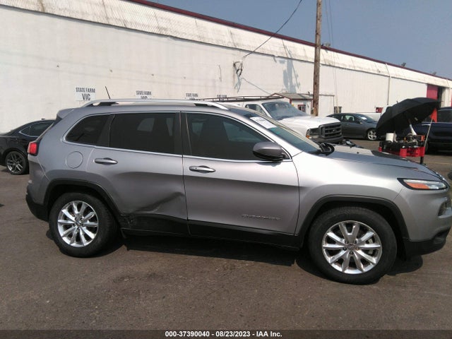 1C4PJMDB2HW529246 Jeep Cherokee Limited