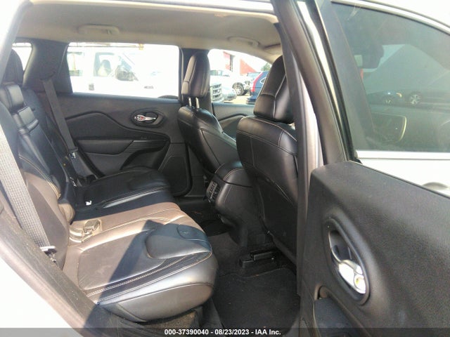 1C4PJMDB2HW529246 Jeep Cherokee Limited