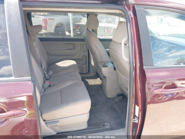 KNDMB5C10G6155975 KIA SEDONA LX