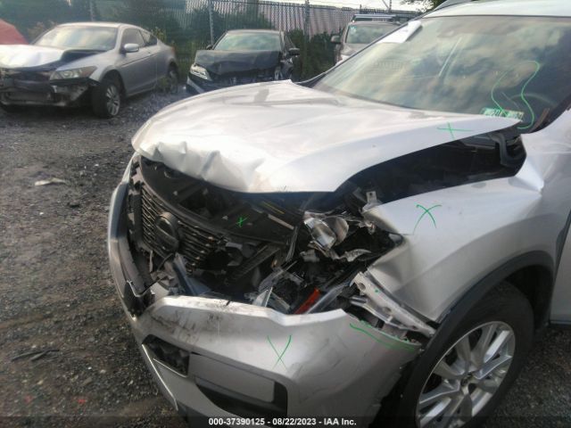5N1AT2MT0KC702263 Nissan ROGUE SV